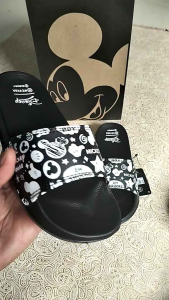 Sandal Selop Disney Micky Mouse Karakter