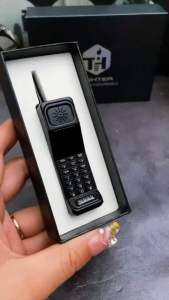 HỘP QUẸT BẬT LỬA GA KHÒ HÌNH ĐIỆN THOẠI MINI NHỎ GỌN THIẾT KẾ KIM LOẠI FULLBOX