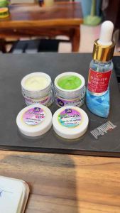 ម្សៅលាបមុខs86 S86 ครีมบำรุงผิวหน้า 1ชุด