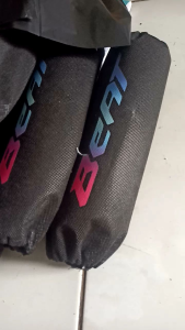 Sarung Shock Breker Belakang NMAX dan PCX Pariar Warna dan Motif yang Menarik dan Berbeda Dapat Digunakan untuk Semua Motor Kecuali Shock Breaker Belakang yang Monoshock Panjang/Lebar 30/25 cm Sarung Shock Breker Belakang NMAX dan PCX