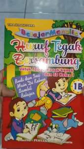 buku belajar menulis huruf tegak bersambung 1 B32 halaman(1525cm)