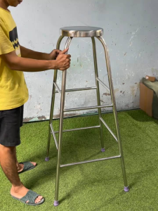 Ghế Thắp Nhang Inox 201 cao 80cm đường kính mâm ghế 32cm độ rộng chân ghế 48cm tải trọng 150kg.