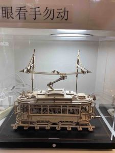 Classic City Tram 3D Wooden Puzzle