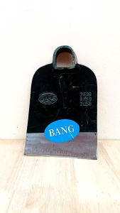 จอบขุดดิน จอบ2ปอนด์ หัวจอบ ตรา BANG