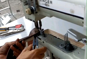 CYLINDER TYPE WALKING FOOT SEWING MACHINE