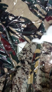 Kaos Loreng Terbaru: Gaya & Fungsi