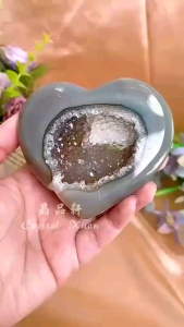 [MY🇲🇾 Ready Stock]玛瑙爱心摆件Natural Shiny Agate Crystal Raw Stone Heart财源广进 ✔ 招贵人 ✔ 旺人缘