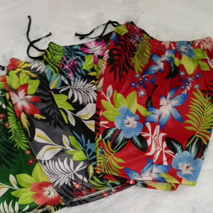Short for kids boy. Assorted colors. 6pcs Bundle. Kidswear Can fit 2-4 years old Kids fashion Bottom