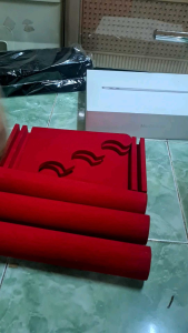 Kệ nhung 3 tầng treo trang sức giá đỡ trưng bày vòng tay đồng hồ