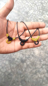 สร้อยพระแขวนพระได้1องค์ เชือกนิ่มเกาหลี ถักเชือกเทียนไหมทองมีให้เลือก3สีสวยงามแข็งแรงทนทาน สวมใส่เบาสบายไม่อมเกงื่อไม่เหม็น