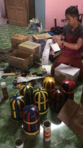 Tong restore vintage topi