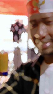 Ikat Kepala Garuda Merah Putih: Desain Batik Printing Terbaru