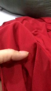 vải thun lưới dai màu đỏ dày co dãn 4 chiều _( khổ 1m55)may đầm váy áo thiết kế phối kiểu