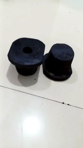 Karet Stopper Hino Lohan: Aksesoris Kendaraan & Suku Cadang Karet Ban