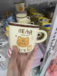 Cốc Sứ Có Quai Họa Tiết Gấu Luck Day Xinh Xắn - Ly Sứ Hoạt Hình Dễ Thương Dung Tích 350 ML