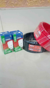 KABEL LISTRIK  TEMABAGA   H B Y KABEL  2.5mm2 50YARD MERAH-HITAM  PEMBELIAN  1 ROLL GRATIS LAMPU LED 10WATT  kabel untuk istalasi listrik perumahan kualitas bagus  tidak mudah ngelupas