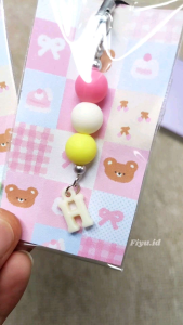 GANTUNGAN HP MOTE BULAT INISIAL HURUF (WARNA HURUF RANDOM) / AKSESORIS CASE HANDPHONE / GANCI