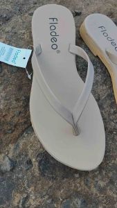 Sandal Japit Fladeo Terbaru Sandal Flat Karet Wanita