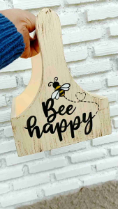 กระเช้าไม้ กระเช้าใส่น้ำผึ้ง ทำจากไม้ยางพารา ผลิตในไทยและเพ้นท์ด้วยสีอะคริลิคเป็นงานศิลปะของทางร้านเราค่ะ