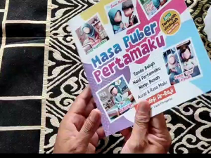 Buku Edukasi Panduan Anak Remaja Baligh Pubertas | Masa Puber Pertamaku : Seri Tarbiyah Jinsiyah Edisi Cerita | by Assalam Kids