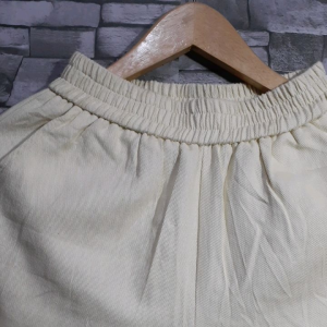 CELANA PENDEK CEWEK SECOND IMPORT (KODE E 76)