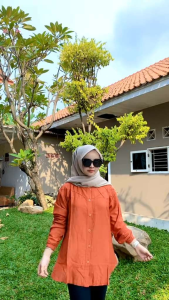 Kemeja Wanita Full Kancing Aktif: Blouse Atasan Casual & Oversize