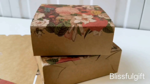 Flower Vintage Retro Kraft Paper Mooncake Box Packaging Egg Yolk Crisp Packaging Pastries Dessert Cake Gift Box