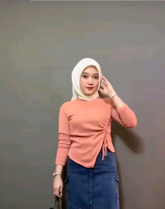 VALEN VALERIE  BLOUSE  SERUT DEPAN MODEL KOREA TERBARU