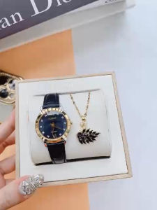 ĐỒNG HỒ NỮ CHÍNH HÃNG CITIZEN EM1018-08E Eco-Drive Black Size 29mm