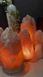 Himalayan Crystal Rock Salt Lamp Big - 30 kg  Full set wt.