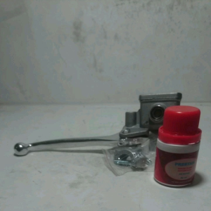 Rumah minyak rem master rem atas assy beat lama revo absolute blade berkualitas + minyak rem 50ml