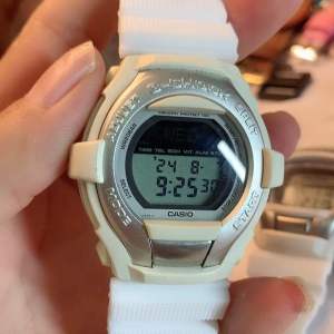 Đồng hồ điện tử Ca.sio GShock GCool  size nam  dây linh kiện  đa năng : lịch vạn niên giờ thế giới Chronograph bấm giờ đèn sáng.