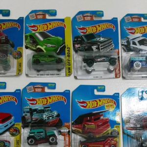 Hot Wheels Collection (Group 10): Ban/Truck Set