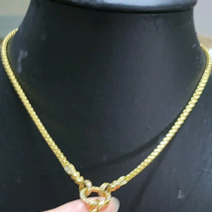 สร้อยคอ1บาทยาว20นิ้วประดับเพชรพร้อมจี้กวนอิมสามสีทองนาคเงินประดับเพชรชุบทอง