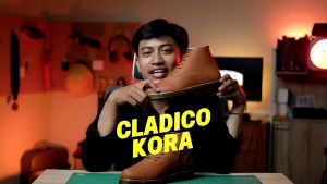 Sepatu Pria Formal Kasual Semi Boots Zipper Sleeting Elegan Cladico Kora