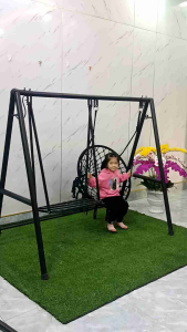 xích đu 2 ghế ngồi  chất liệu khung sắt mạ kẽm sơn tĩnh điện
