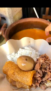 Kertas Nasi Bunga Coklat Alas Piring Lidi  Rotan isi 100 Lbr