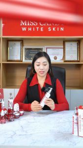 (Miss CanDy)(+Quà )GEL RỬA MẶT AHA LÀM SẠCH SÂU CLEANSING GEL MISS CANDY WHITE SKIN 120ml(Hàng Chính Hãng)(Xã kho date 12/2026)