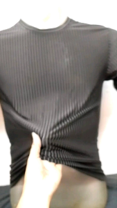 เสื้อยืดคอกลมลายทางสีดำ เสื้อยืดผู้ชาย เสื้อทีเชิ้ต