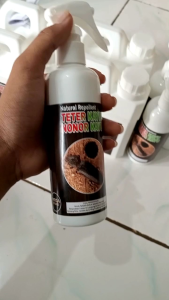 Pembasmi Teter Kayu & Nonor Kayu: Pilihan Ukuran 100ML, 250ML, 500ML, 1 Liter