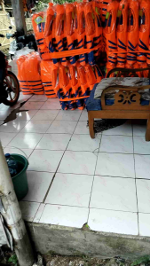Rompi/Jaket Pelampung Darurat Orange Ukuran S M L XL Air Busa Olahraga Outdoor
