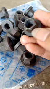 Mur Magnet Hitam As Kecil Vespa Super VBB Bajaj Sprint Ricambi