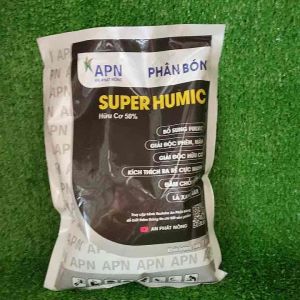 Phân bón hiệu SUPER HUMIC hữu cơ 50% của APN phục hồi cây suy cây già cỗi