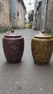 Hũ gạo phong thuỷ điêu khắc hoạ tiết nổi