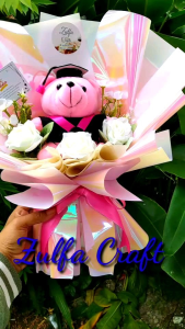 Buket Boneka Bunga Wisuda Hologram