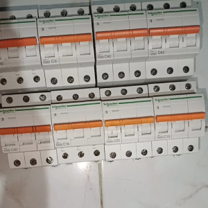MCB DOMAE Schneider 3p 6A 10A 20A 25A 32A 40A 50A 63A Original