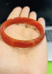 Vòng tay đá mã não đỏ bản hẹ chột 10li nhỏ xinh dưỡng Tâm nuôi dưỡng năng lượng tích cực hạnh phúc