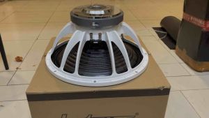 Komponen Speaker Betavo B18-S418C: Coil 18 Inch Carbon & 4 Komponen