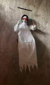 ผีโชว์ผี นั่งชิงช้า ตามี+ มีเสียง Halloween