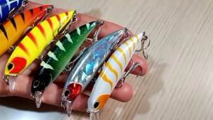 7cm 8g STRIPES Minnow Sinking type Fishing Casting Lures Artificial bait with Upgraded STAINLESS HOOKS